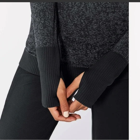 Lululemon Rest Less 1/2 Zip - Picture 4 of 12